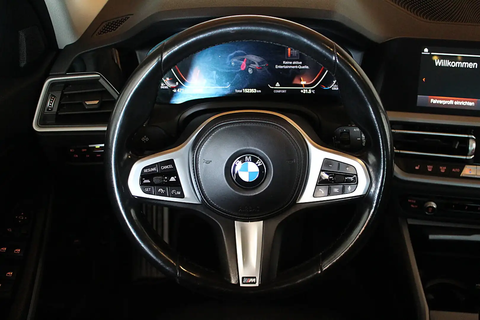 BMW 318 d 48 V Touring Aut. |LED |M-Lenkrad |Sport Lede... Schwarz - 2