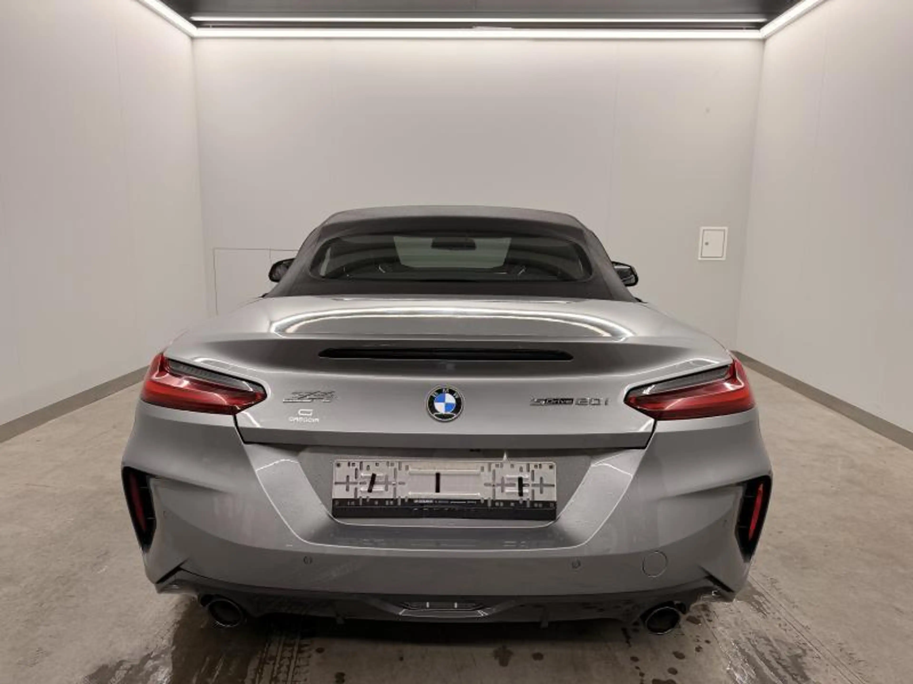BMW Z4 sDrive 2.0i — photo 5