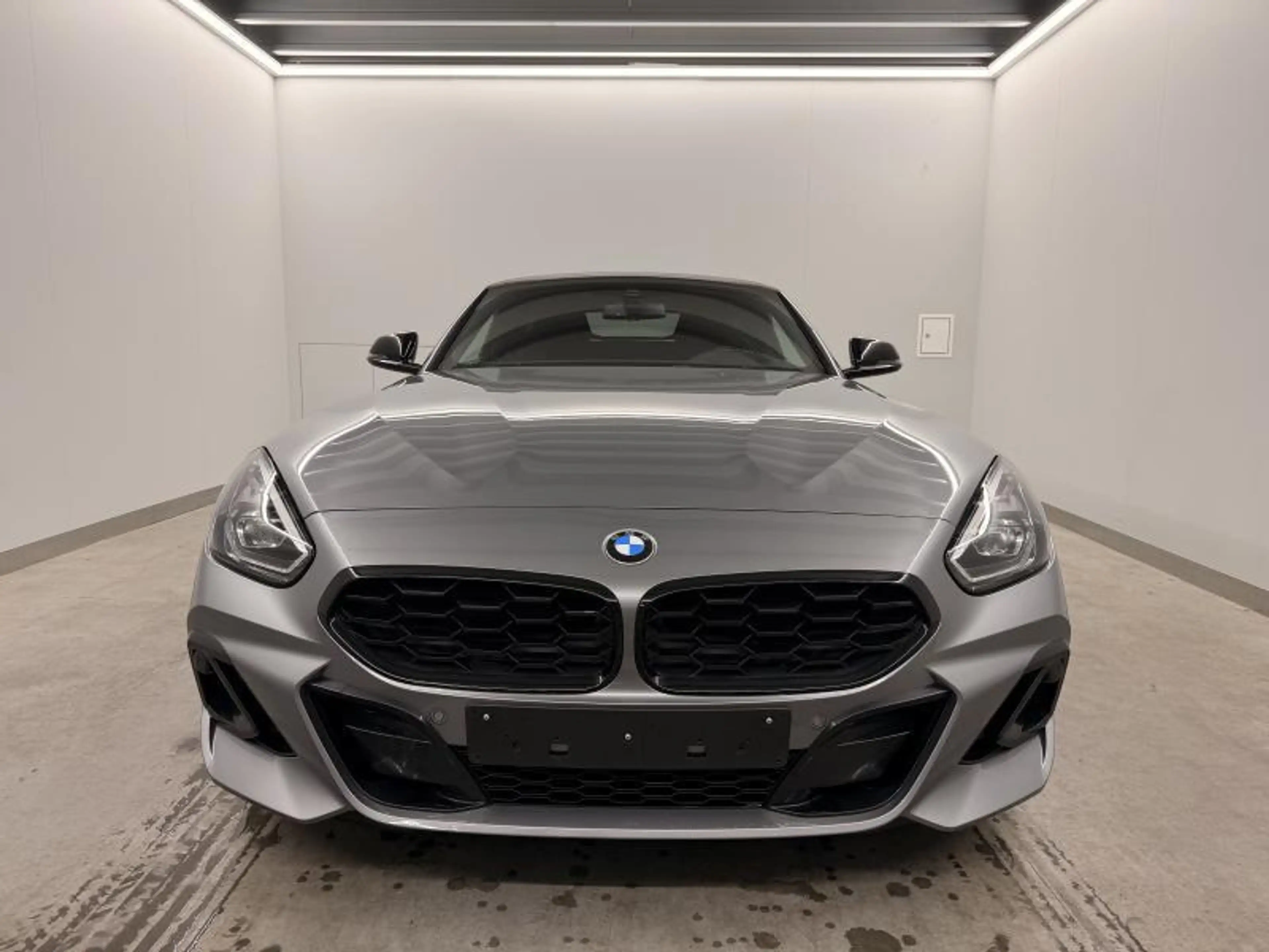 BMW Z4 sDrive 2.0i — photo 2