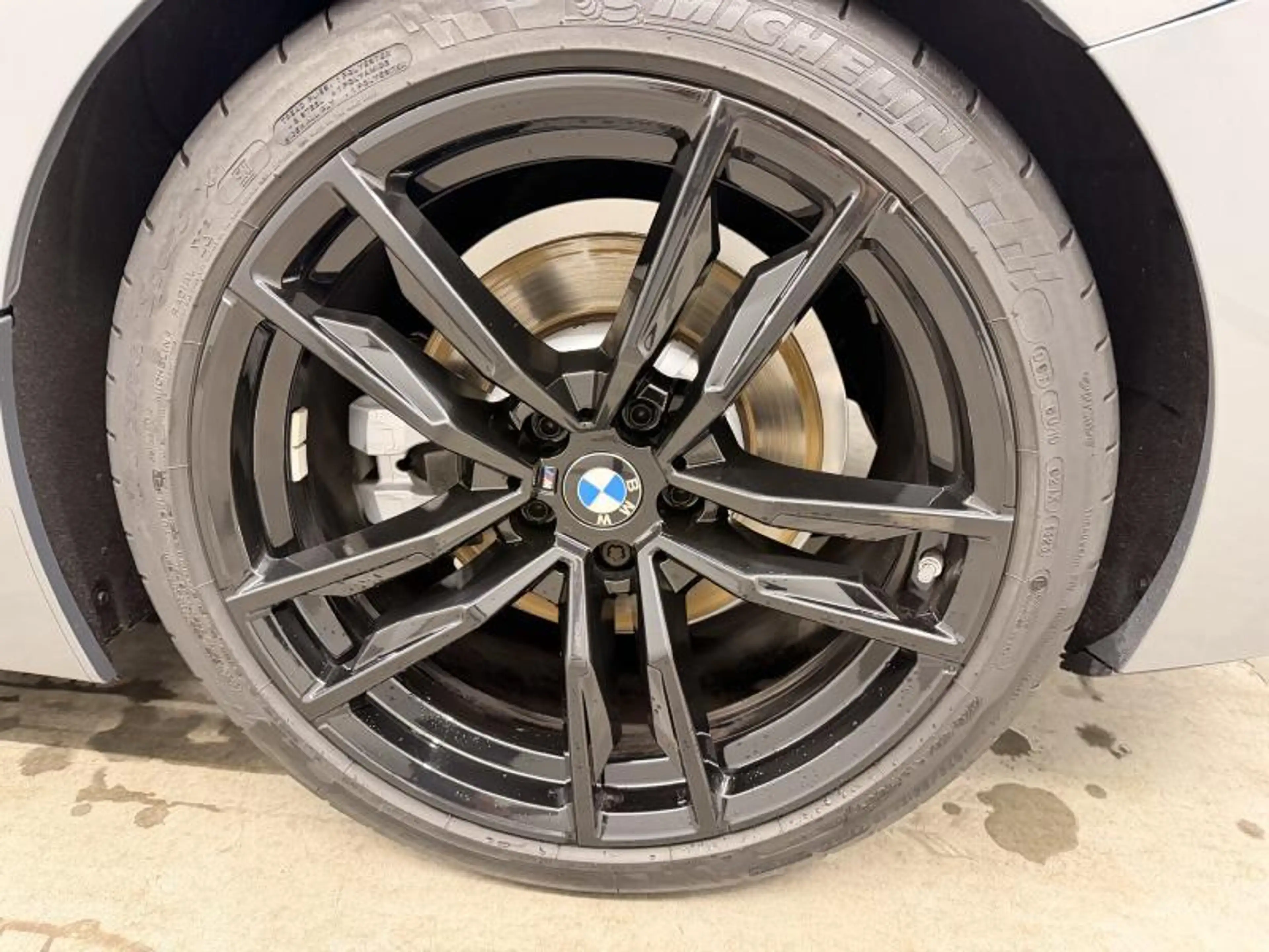 BMW Z4 sDrive 2.0i — photo 9