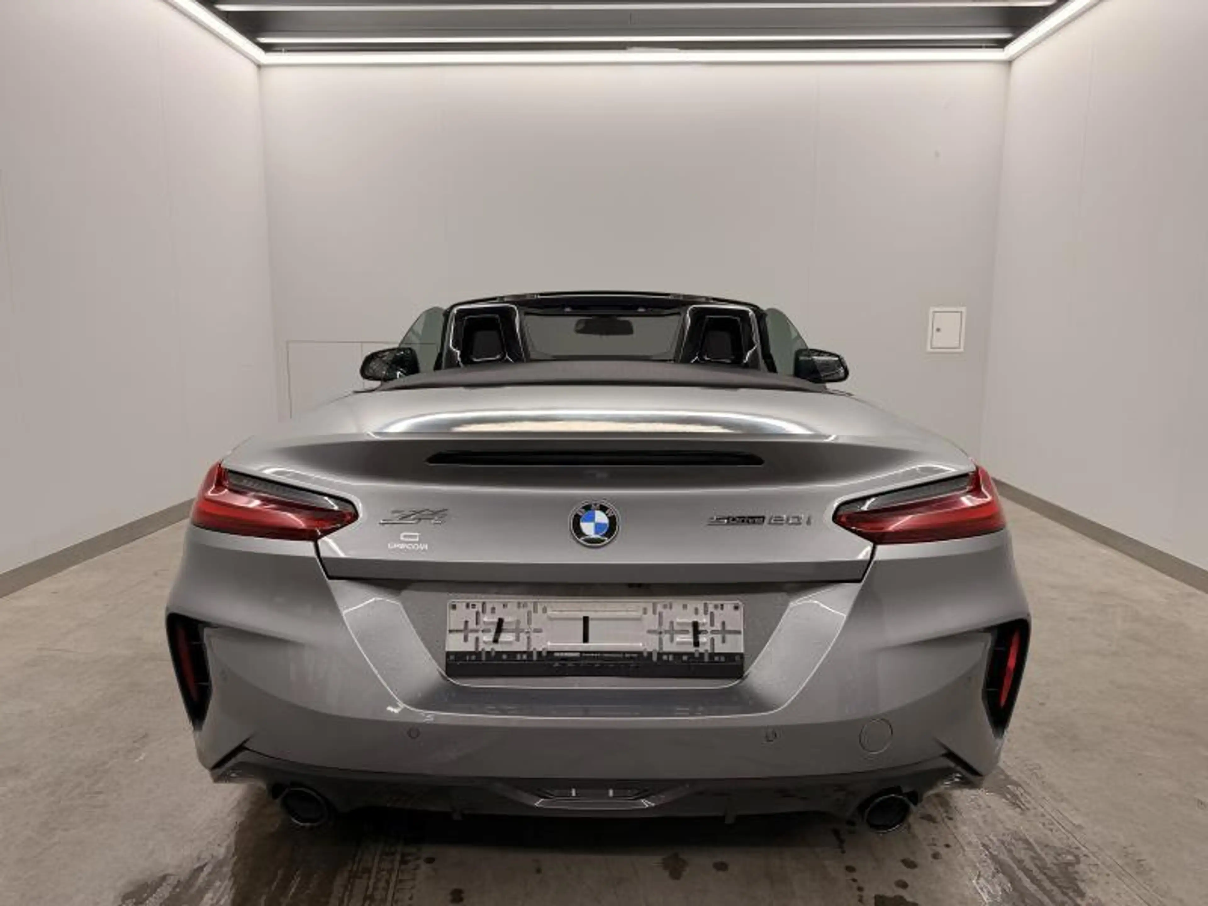 BMW Z4 sDrive 2.0i — photo 6