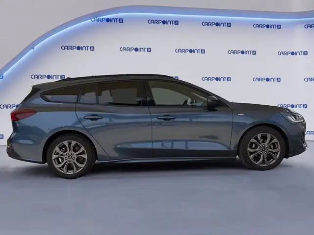 Ford Focus view 6