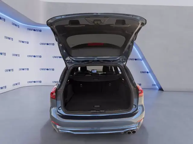 Ford Focus view 17