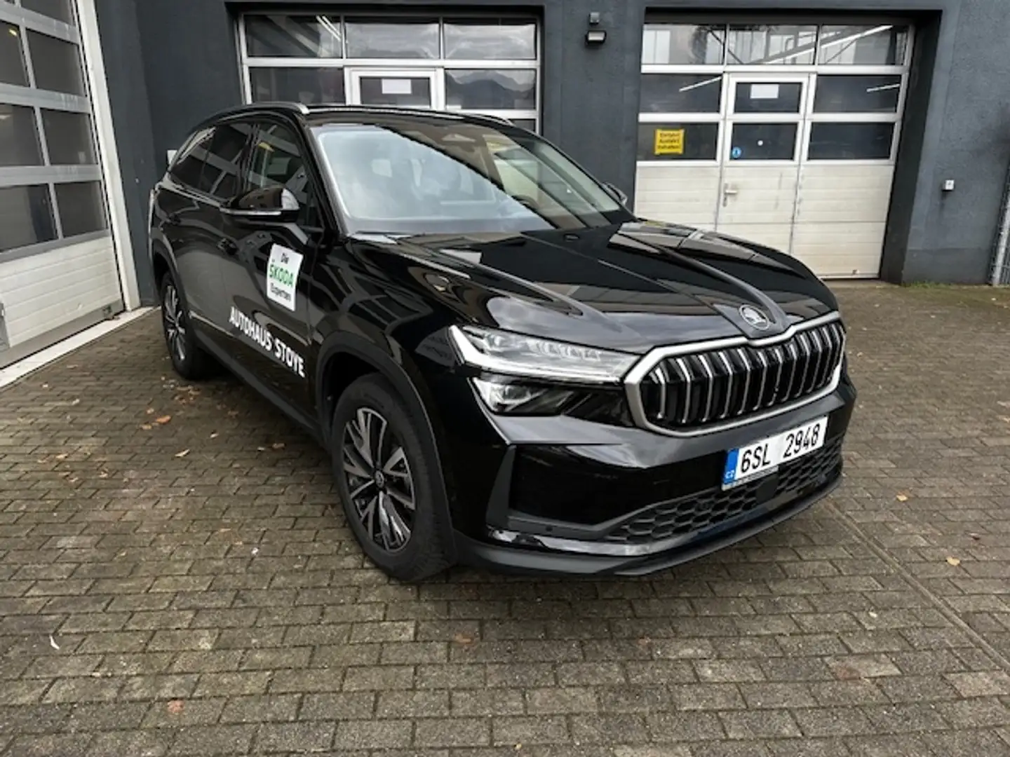 Skoda Kodiaq Selection 2.0 TDI 4x4 DSG AHK;NAV,HUD;KAMERA;CARP Noir - 2