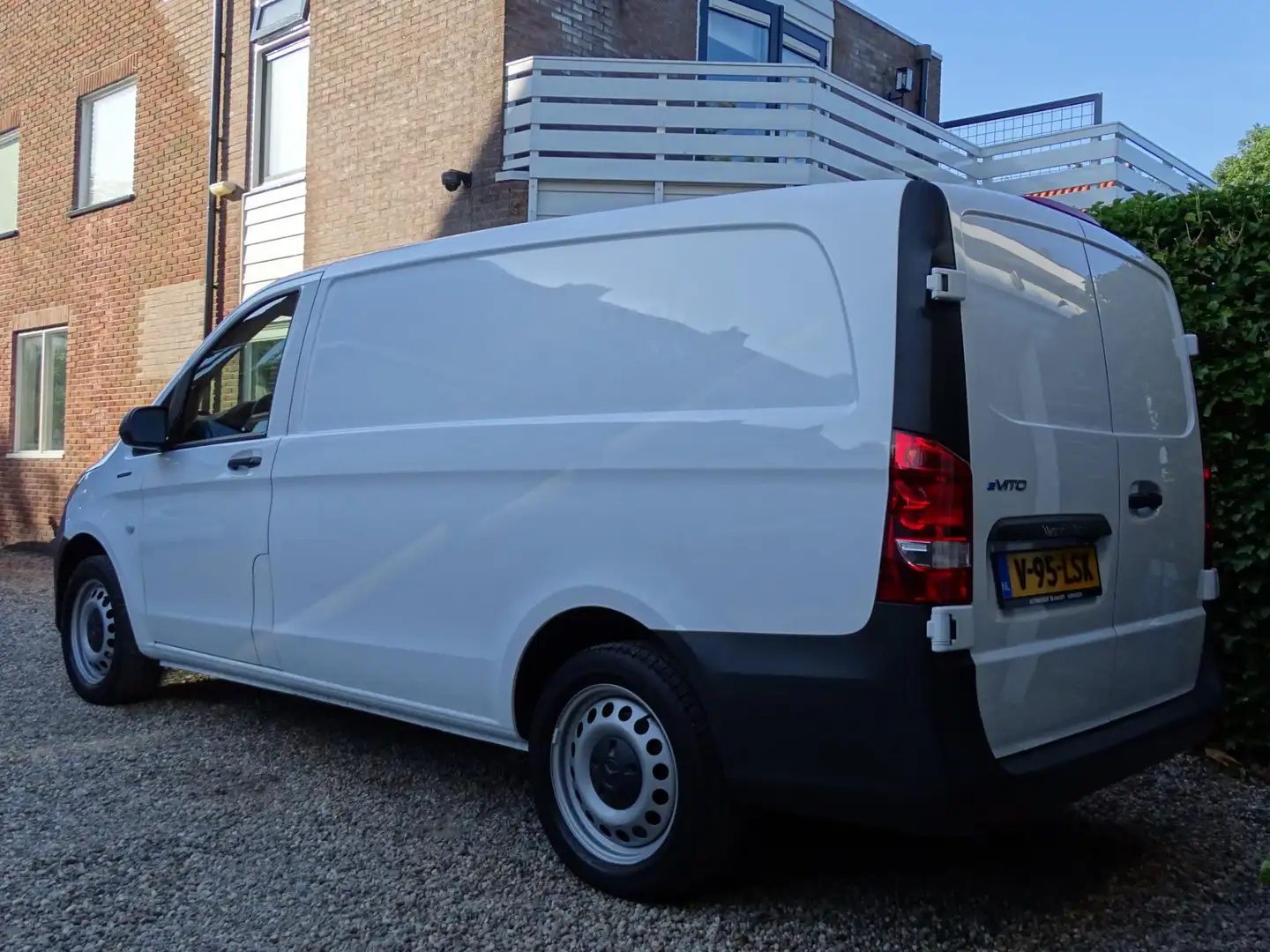 Mercedes-Benz Vito EVITO EVito Lang 41 kWh | Achteruitrijcamera | Car Wit - 2