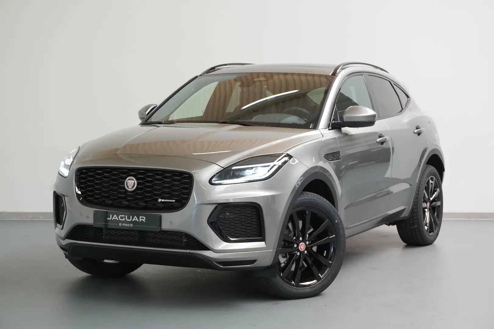 Jaguar E-Pace R-Dynamic SE P300e Gris - 1