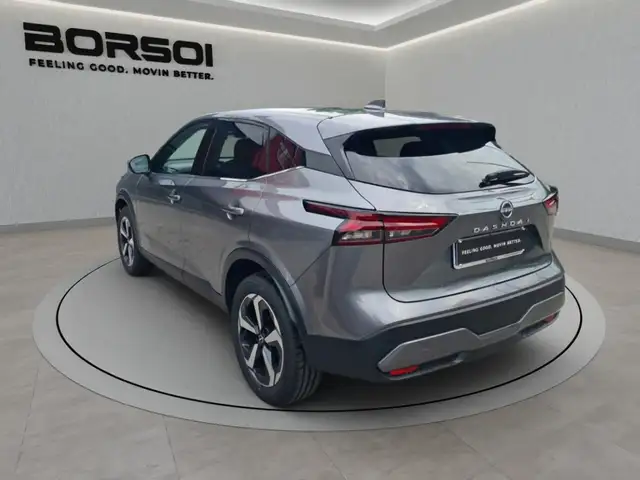 Nissan Qashqai view 3