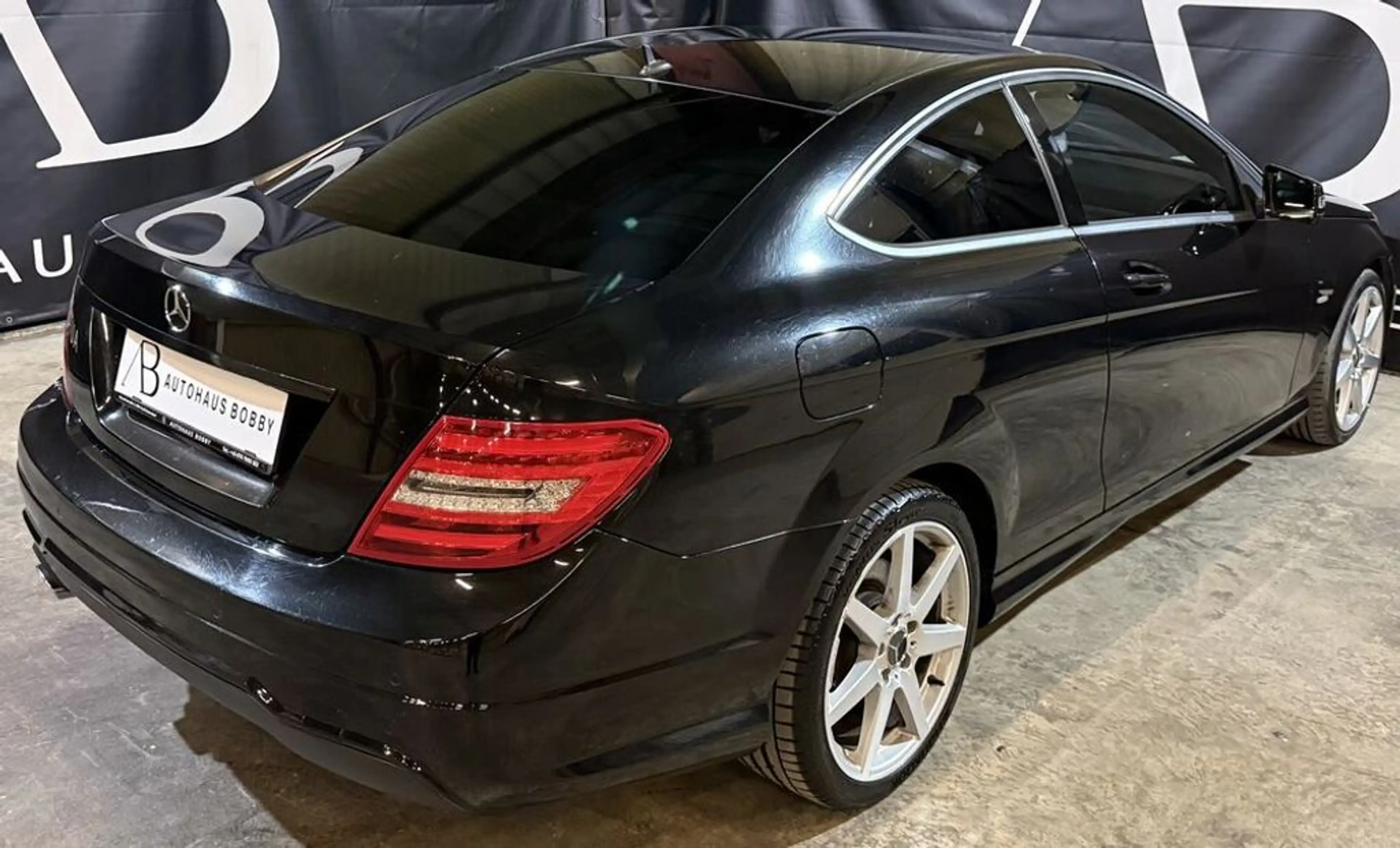 Mercedes-Benz C 250 CDI BlueEfficiency — photo 9