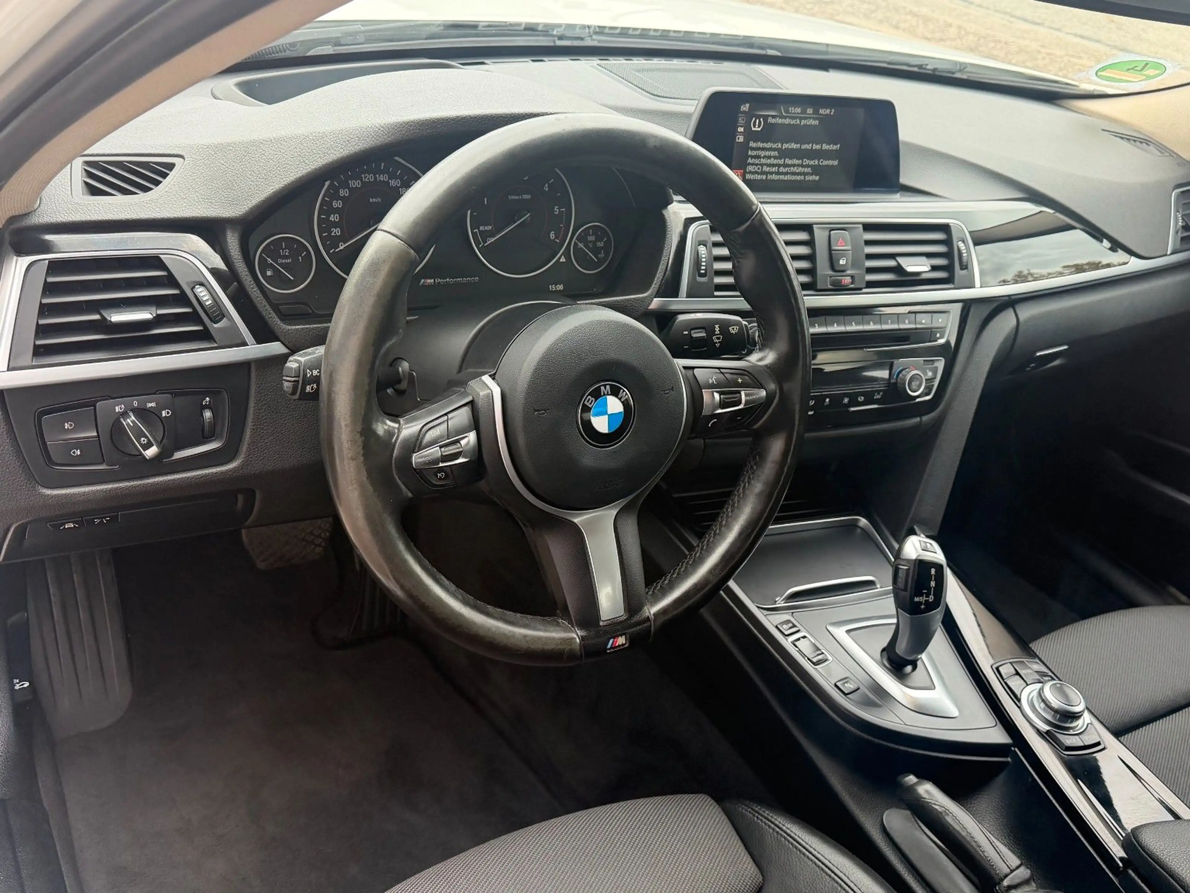 BMW 318 d Aut. Sport Line — photo 9