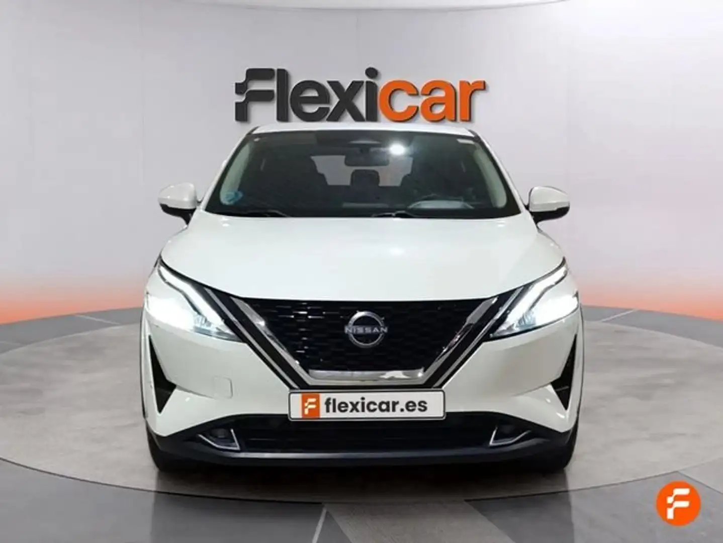Nissan Qashqai DIG-T 103kW (140CV) mHEV 4x2 Acenta Blanco - 2