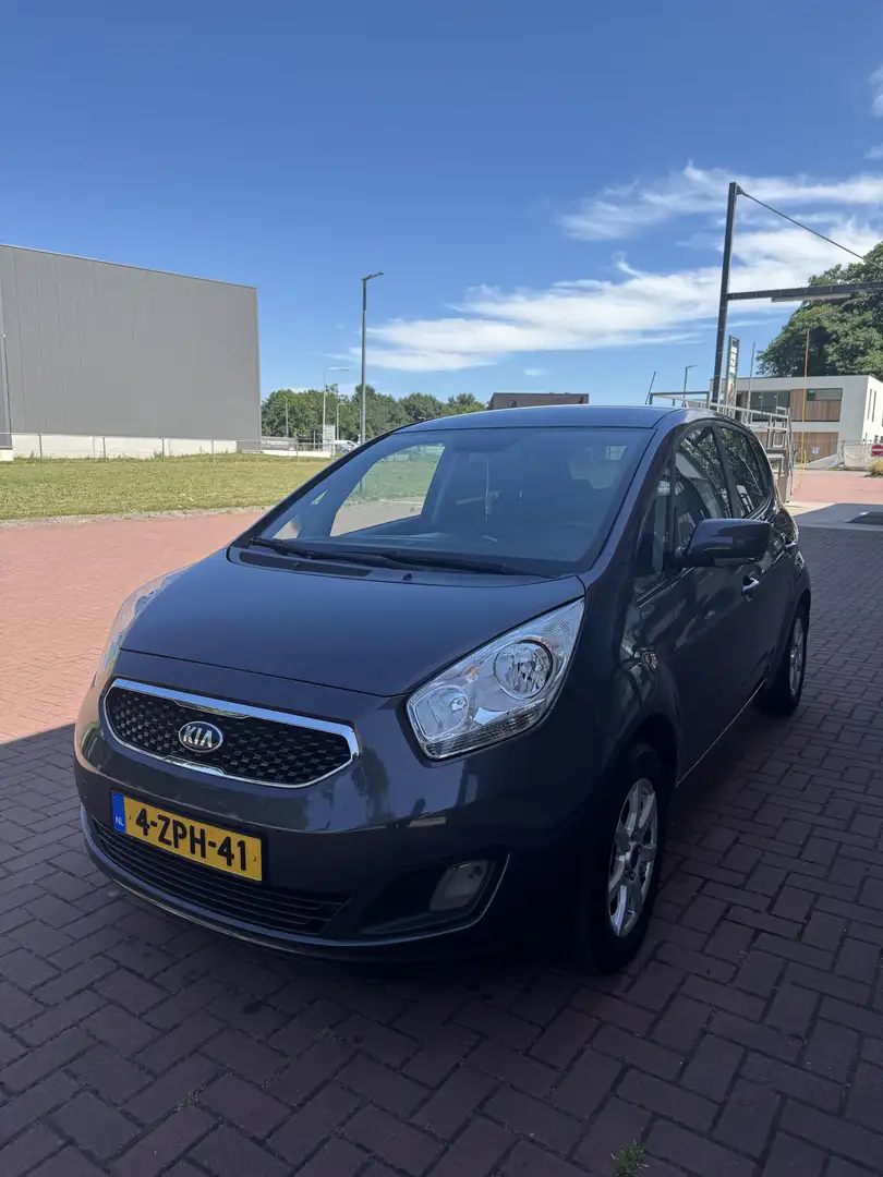 Kia Venga 1.4 CVVT ExecutiveL. Grijs - 1