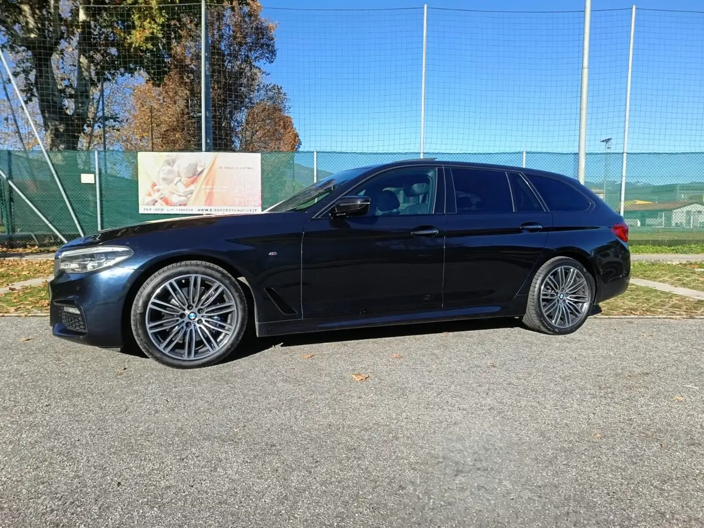 BMW 530 Touring 530d Touring xDrive Msport 265cv Auto, IVA Blu/Azzurro - 1
