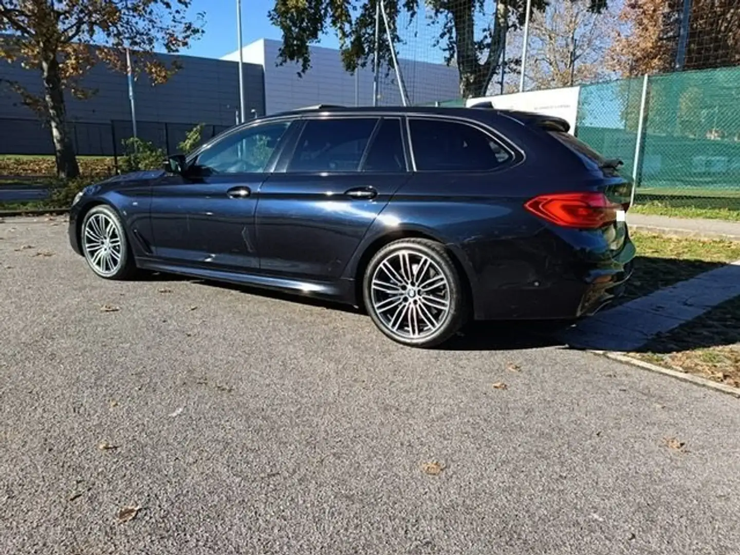 BMW 530 Touring 530d Touring xDrive Msport 265cv Auto, IVA Blu/Azzurro - 2