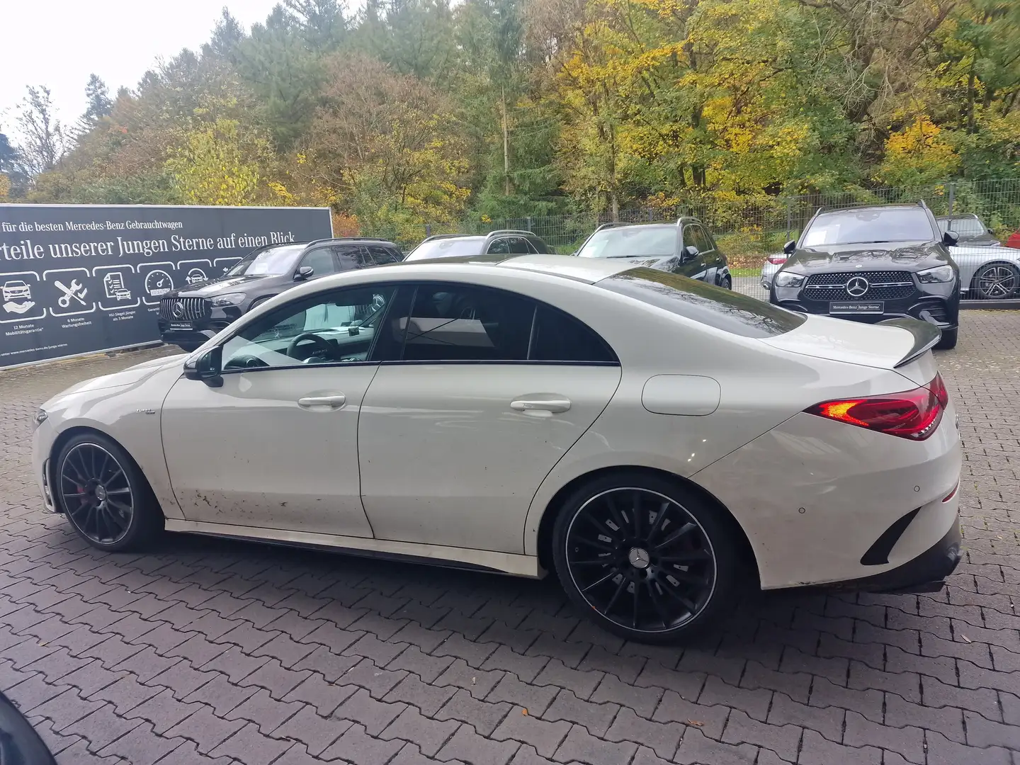Mercedes-Benz CLA 35 AMG AMG CLA 35 4Matic AMG Speedshift 7G-DCT Weiß - 2