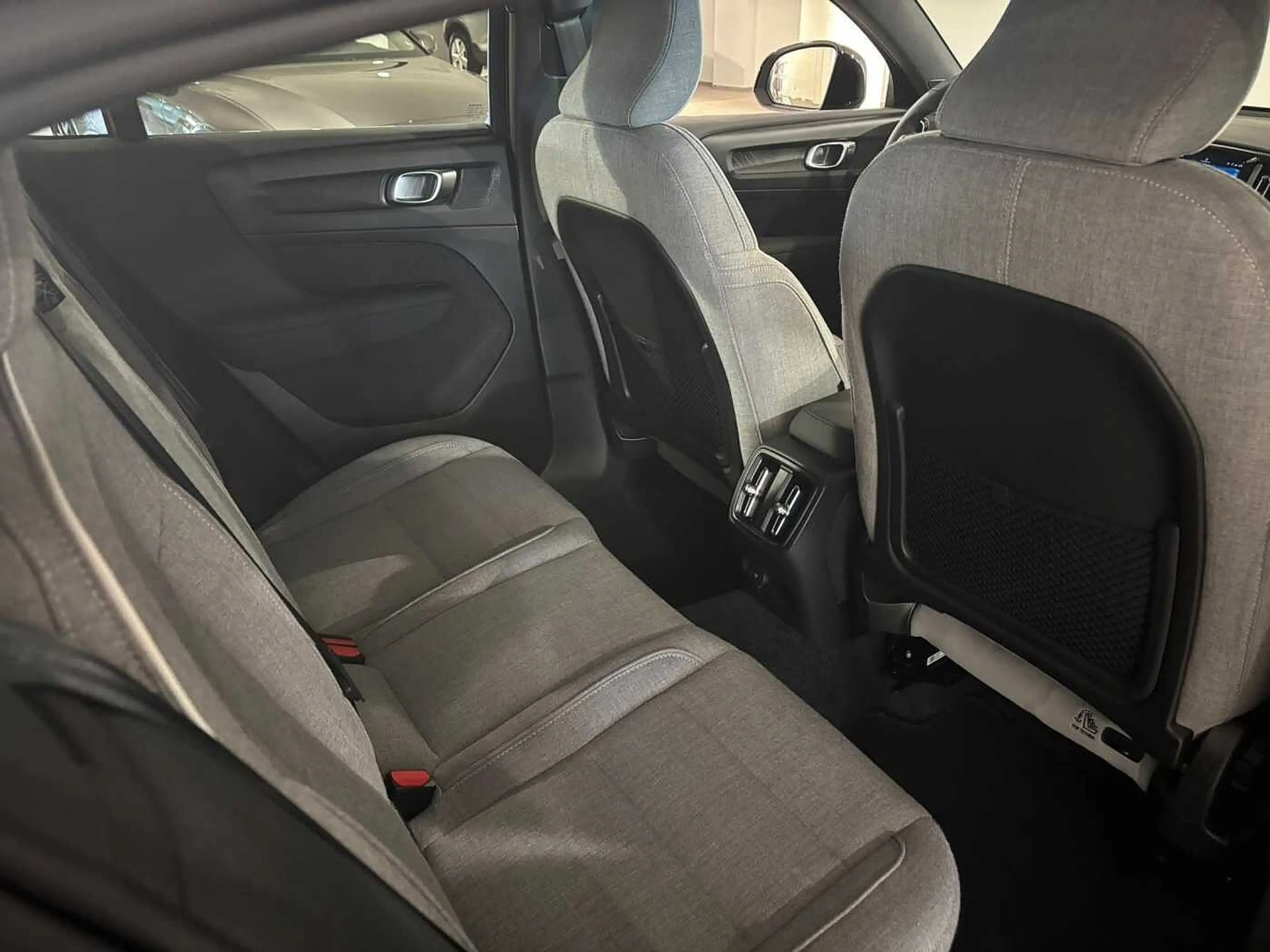 Volvo C40 Plus, Single Motor Extended Range '3 ANS DE GARANT — photo 9
