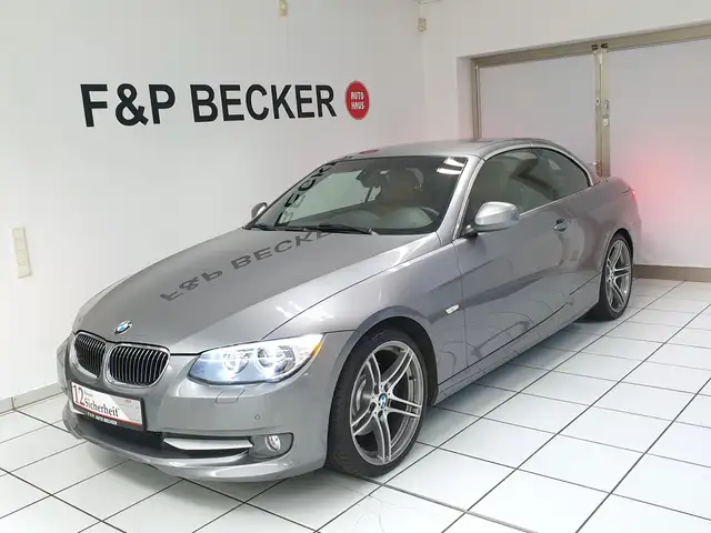 BMW 325 325i Cabrio Scheckheft Leder Navi Prof. BiXenon