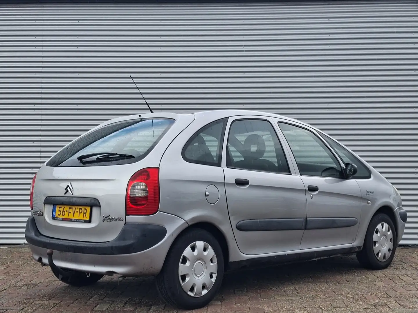 Citroen Xsara Picasso 1.6i | Nieuw Binnen! | Trekhaak | Apk 24-02-2026 | Grijs - 2