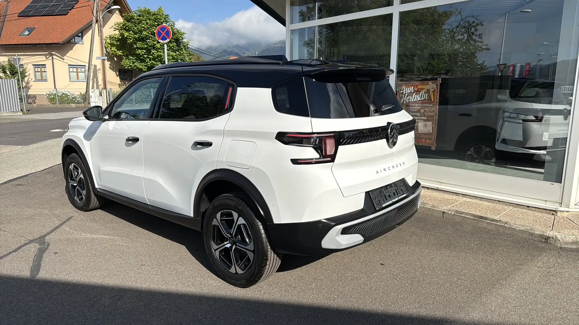 Citroen C3 Aircross Hybrid 145 MAX Weiß - 2