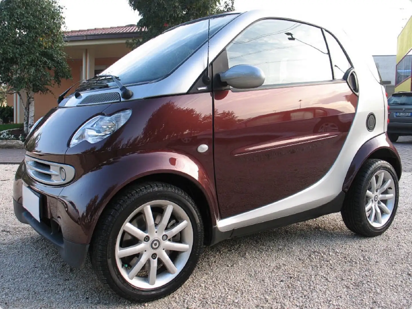 smart forTwo Fortwo 0.7 Smart Passion 61cv Rood - 1