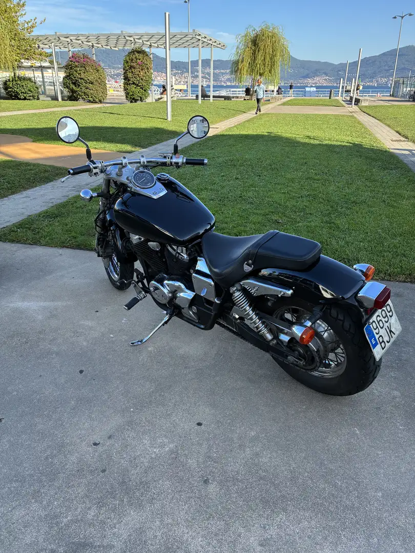 Honda VT 750 Black Widow - 1