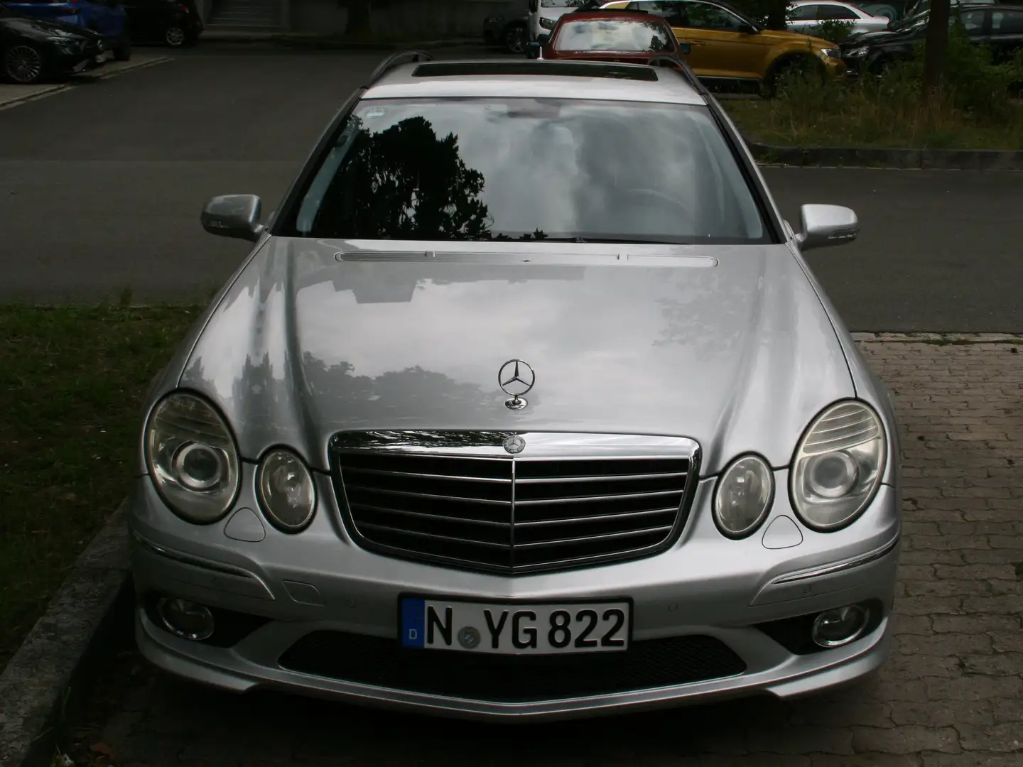 Mercedes-Benz E 550 T Avantgarde Ezüst - 1