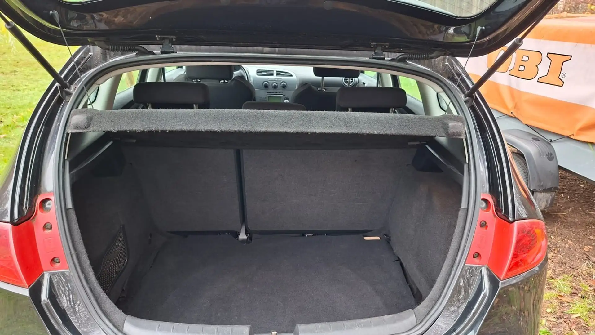 SEAT Leon Leon 1.6 Sport Limited Schwarz - 2