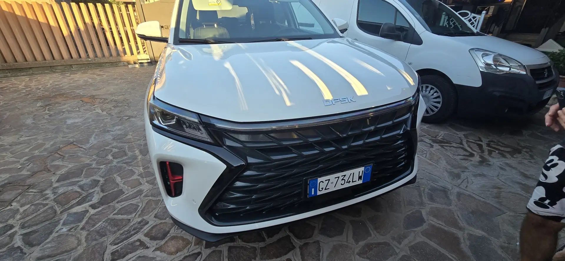 DFSK Fengon 600 1.5 turbo 177 cavalli  Impianto gpl Beige - 1