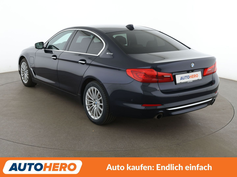 BMW 530 530e Luxury Line Aut.*NAVI*LED*ACC*HUD*PDC*360° — photo 4