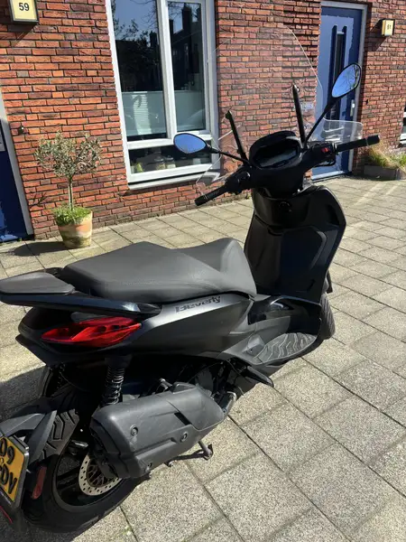 Piaggio Beverly 400 - foto 5