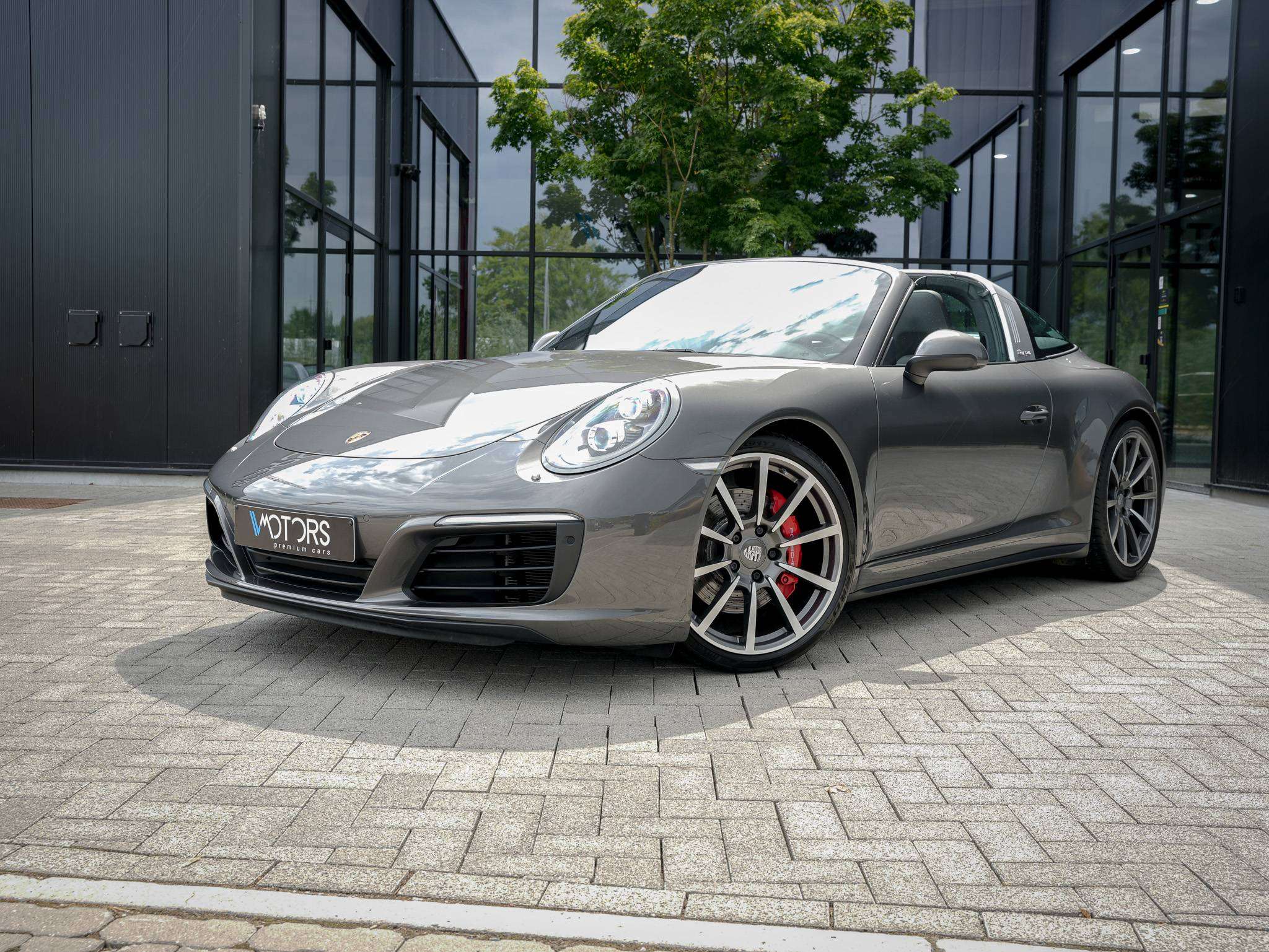 Porsche 991