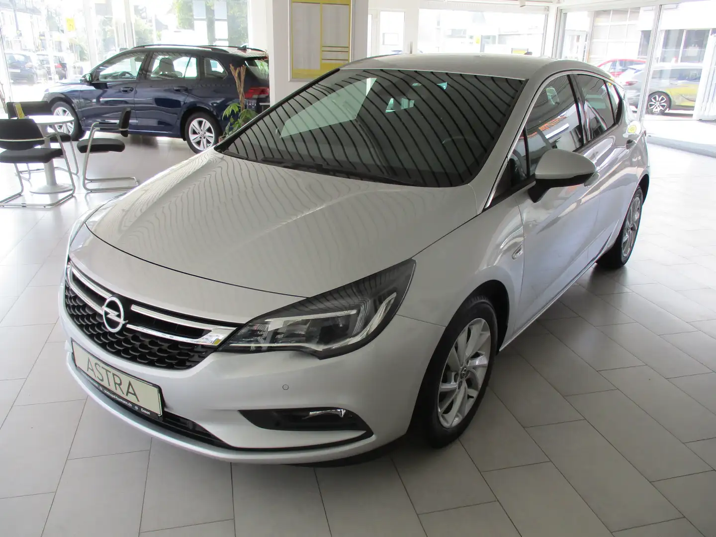 Opel Astra K Dynamic/ Allwetter/ PP/ USB/ BT/ Navi/ Automatik Silber - 2