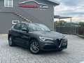 Alfa Romeo Stelvio Stelvio 2.2 t Business rwd 160cv auto - UNIPRO Gris - thumbnail 1