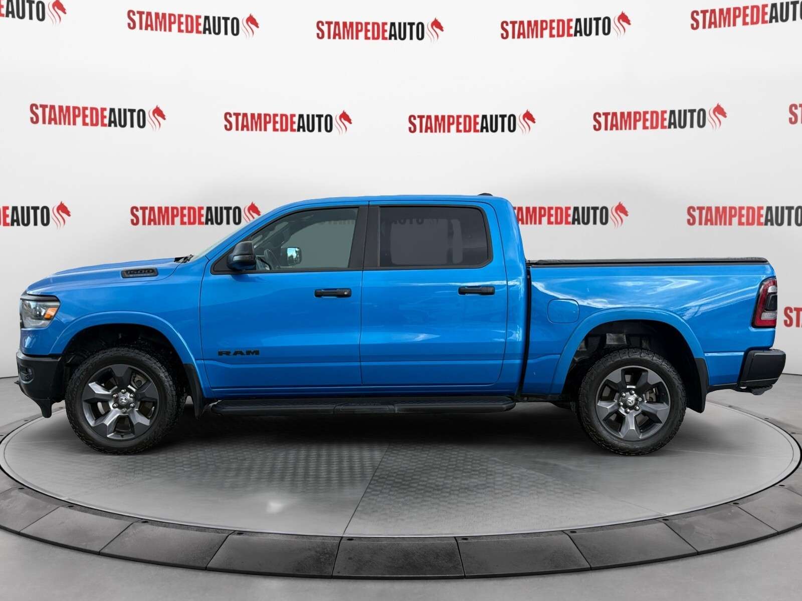 2023 RAM 1500 Big Horn | E-TORQUE | 4X4 | HEATED LEATHER SEATS | — снимка 1