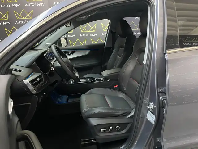 DR Automobiles DR6 view 8