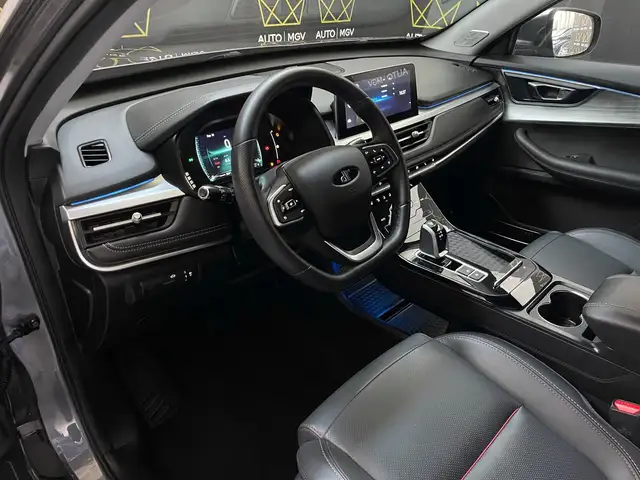 DR Automobiles DR6 view 7
