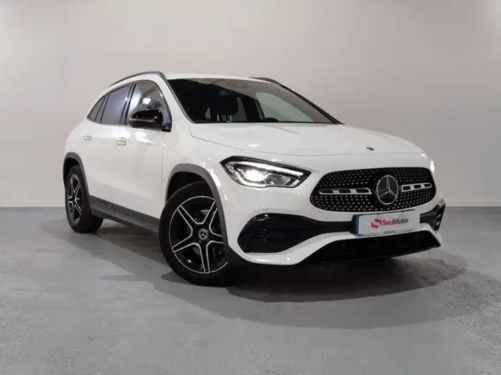 Mercedes-Benz GLA 200 1.3 2023