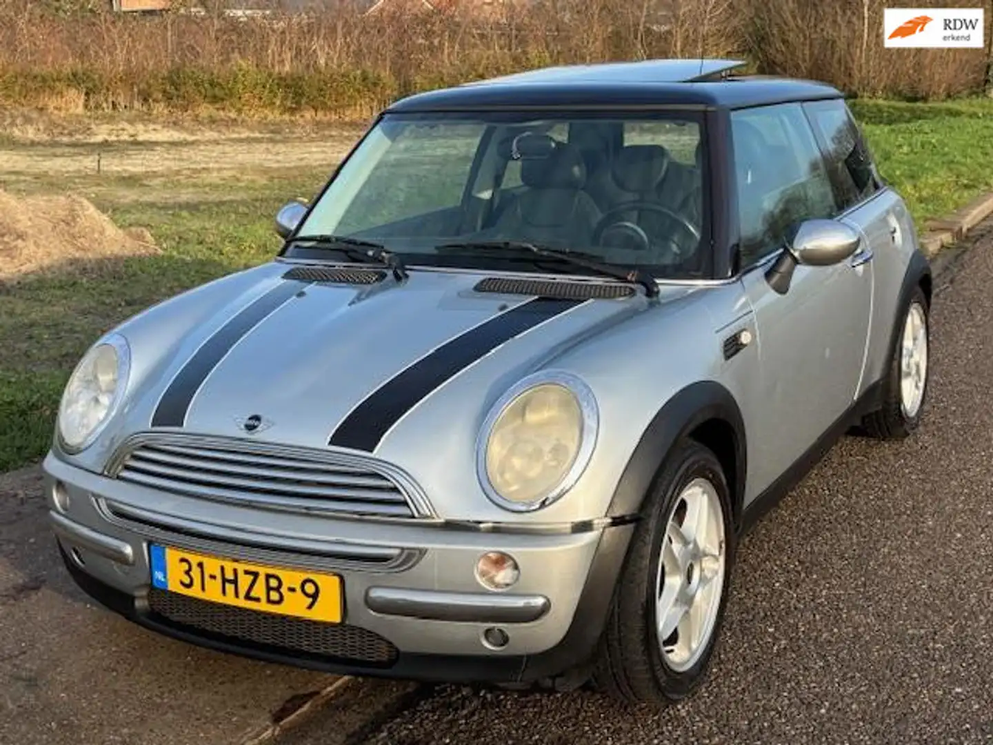 MINI Cooper Mini 1.6 Chili Airco Leder Audio/CD LMV 16" Panora Grau - 1