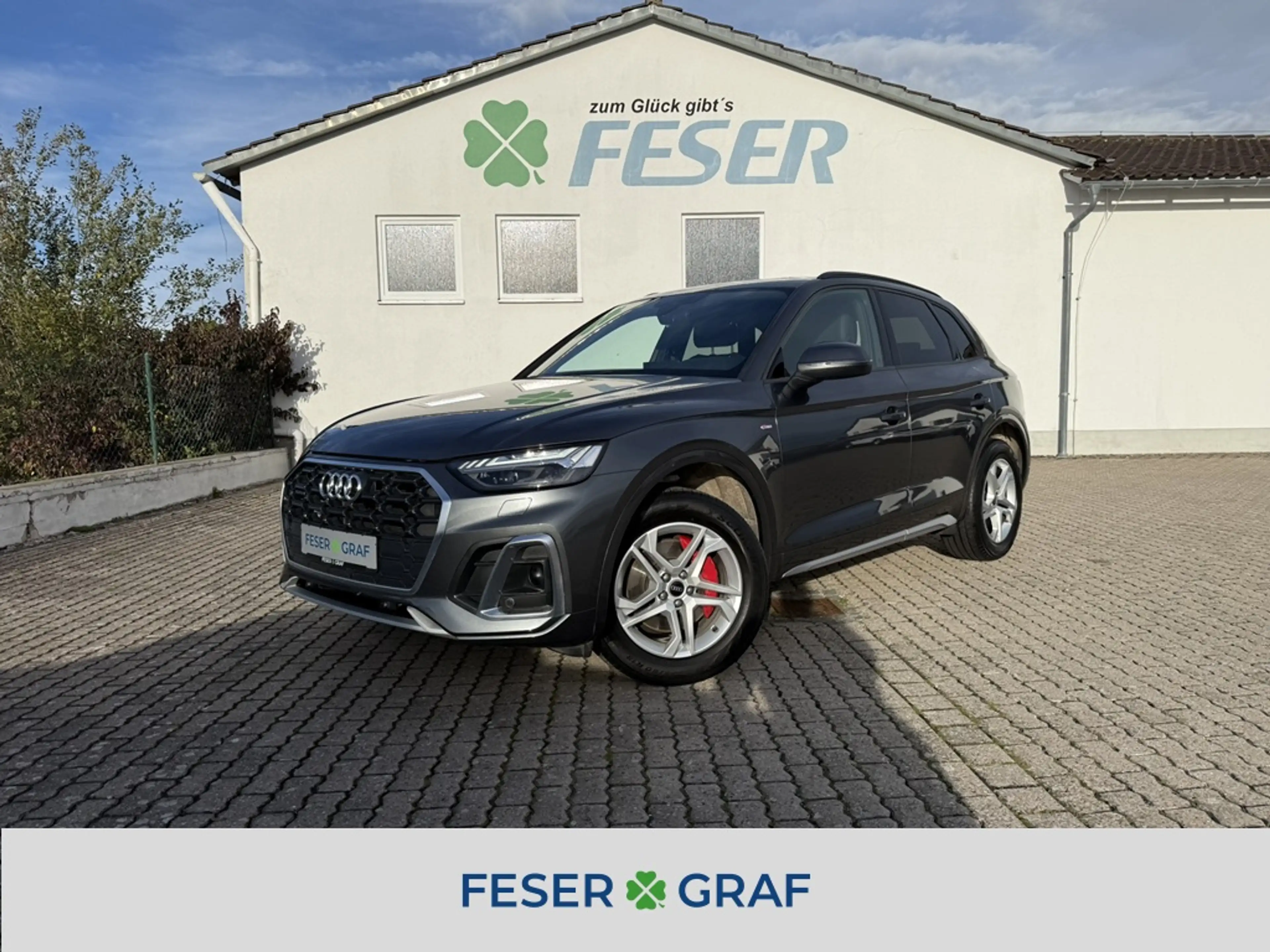 Audi Q5 S line 50 TDI qu. tiptr. ACC AHK KAM MATRIX PANO