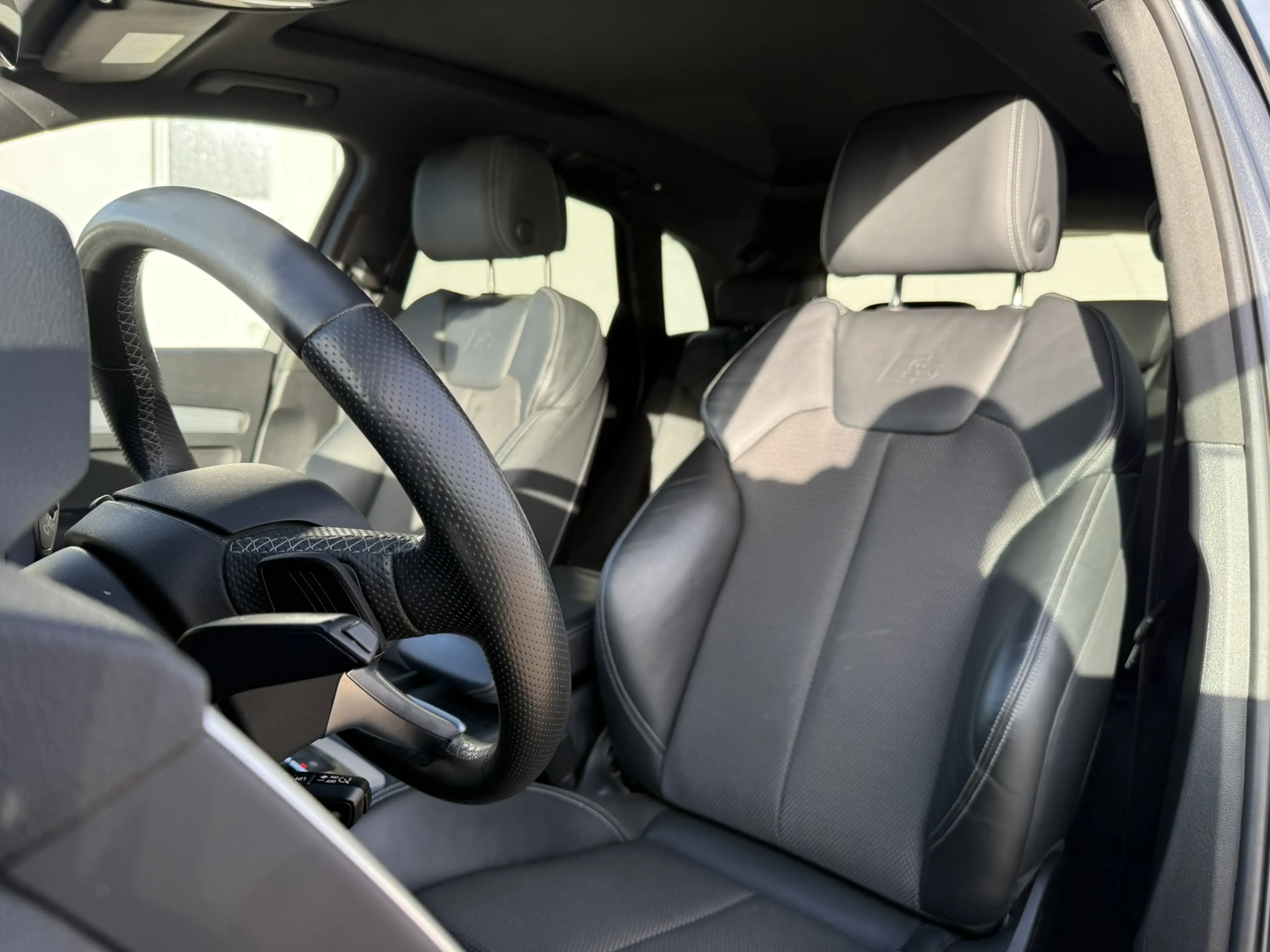 Audi Q5 S line 50 TDI qu. tiptr. ACC AHK KAM MATRIX PANO — photo 13