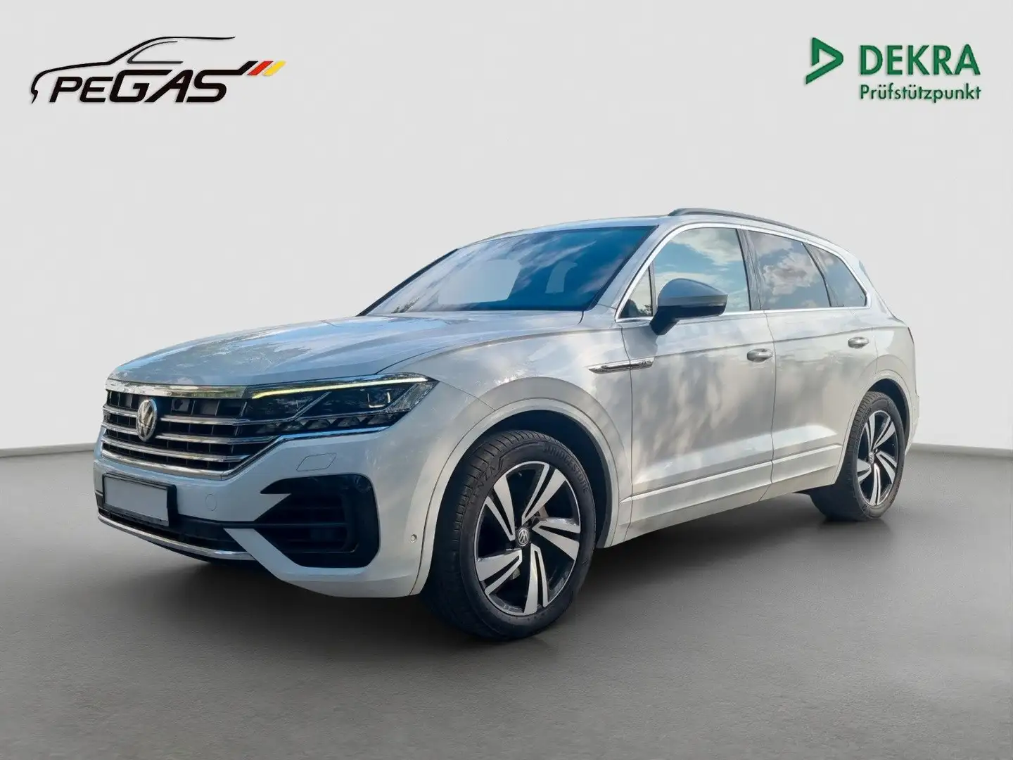 Volkswagen Touareg R-Line4Motion VOLLAUSSTATTUNG UNFALLFREI Blanc - 1