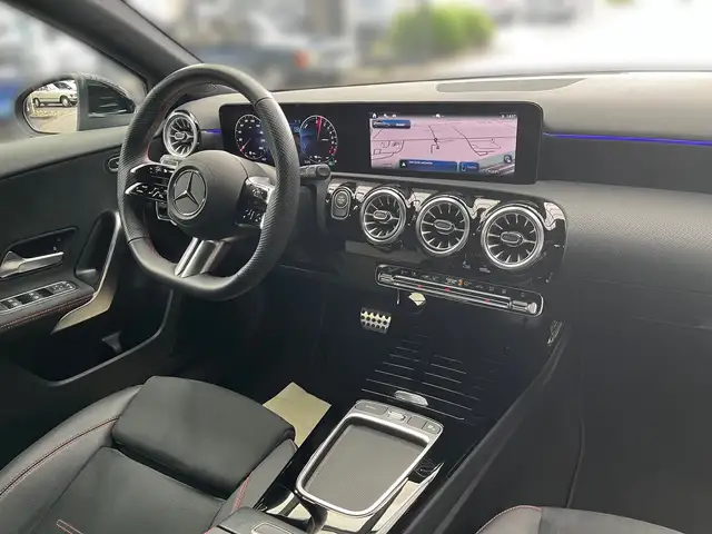 Mercedes-Benz A-Class view 8