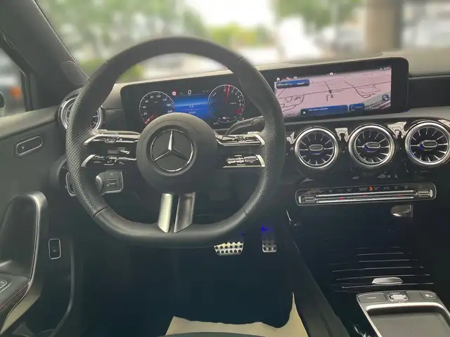 Mercedes-Benz A-Class view 9