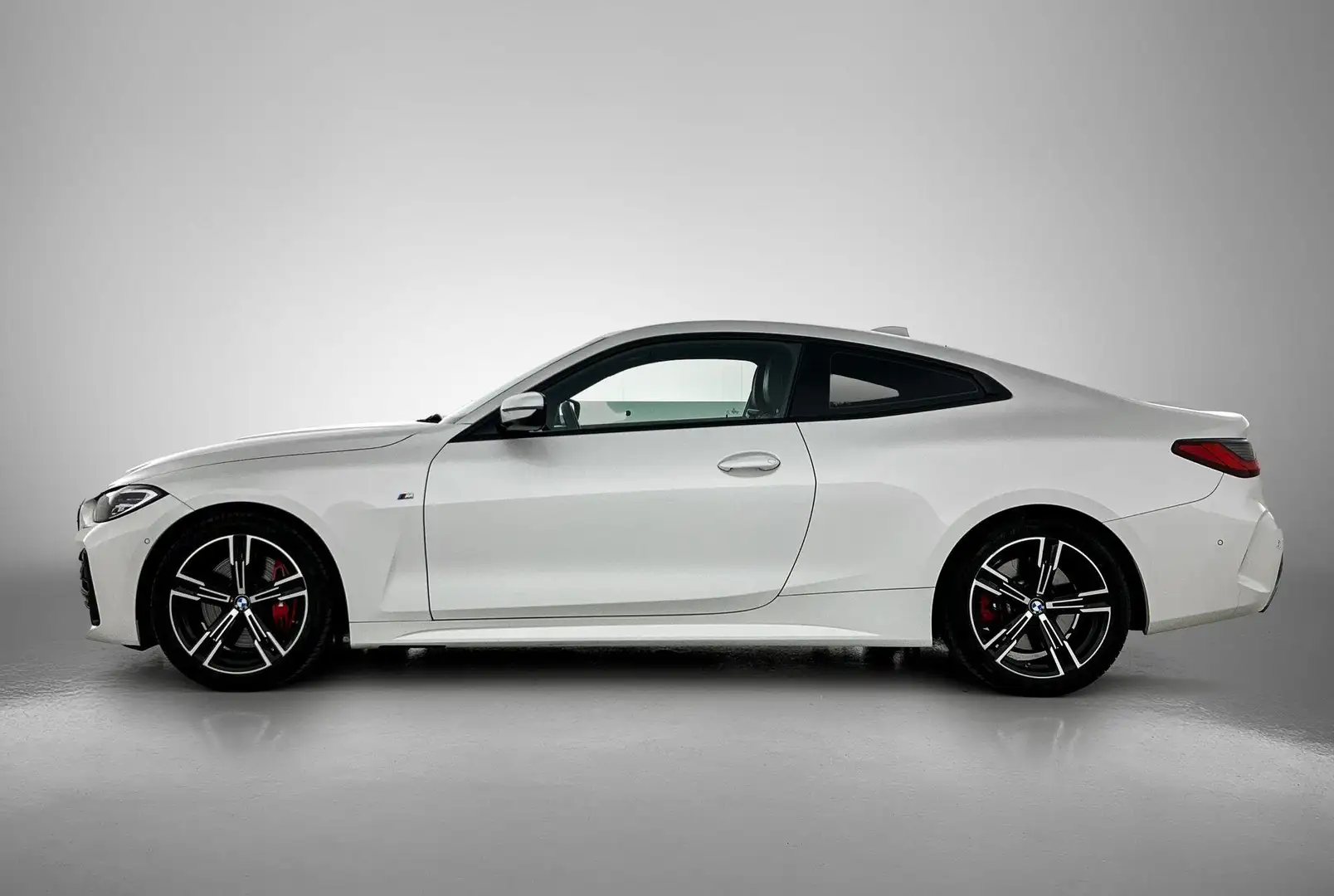 BMW 430 4-serie Coupé 430i 258PK High Executive M-SPORT | Blanc - 2