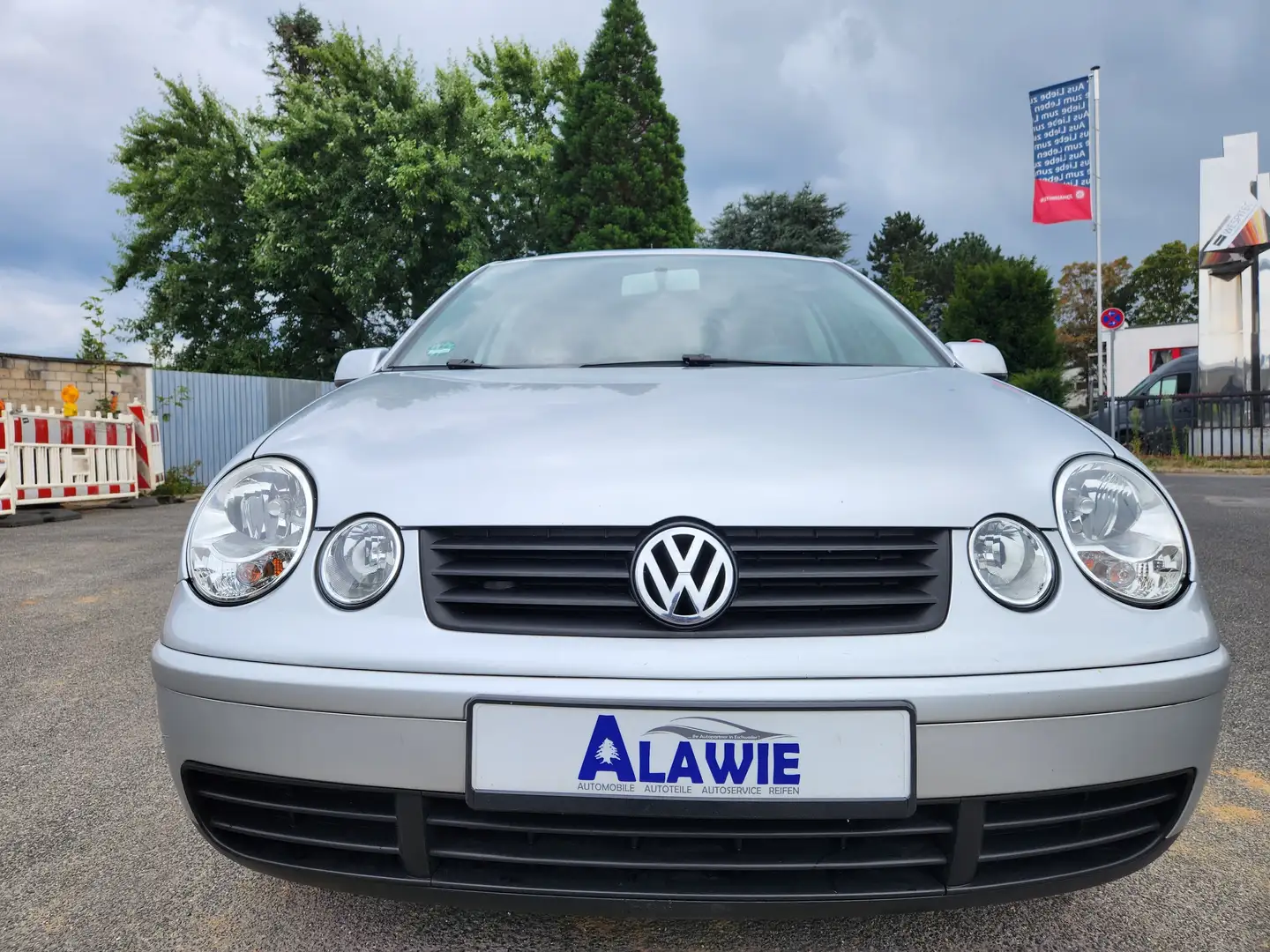 Volkswagen Polo 1,2 Comfortline HU NEU! Garantie 5-Türer Grau - 2