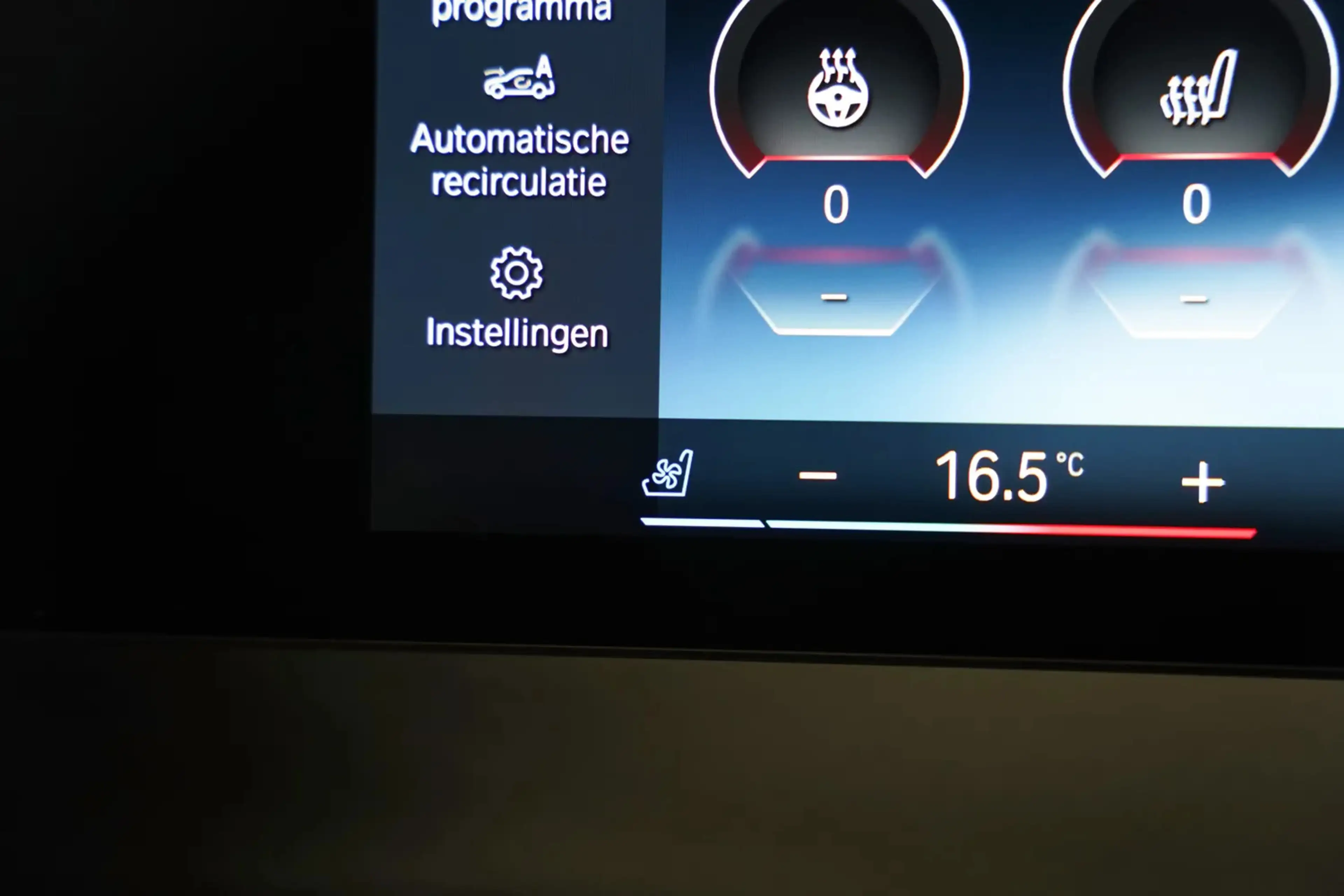 BMW iX xDrive50 M Sport High Executive 112 kWh [ Panorama — photo 14