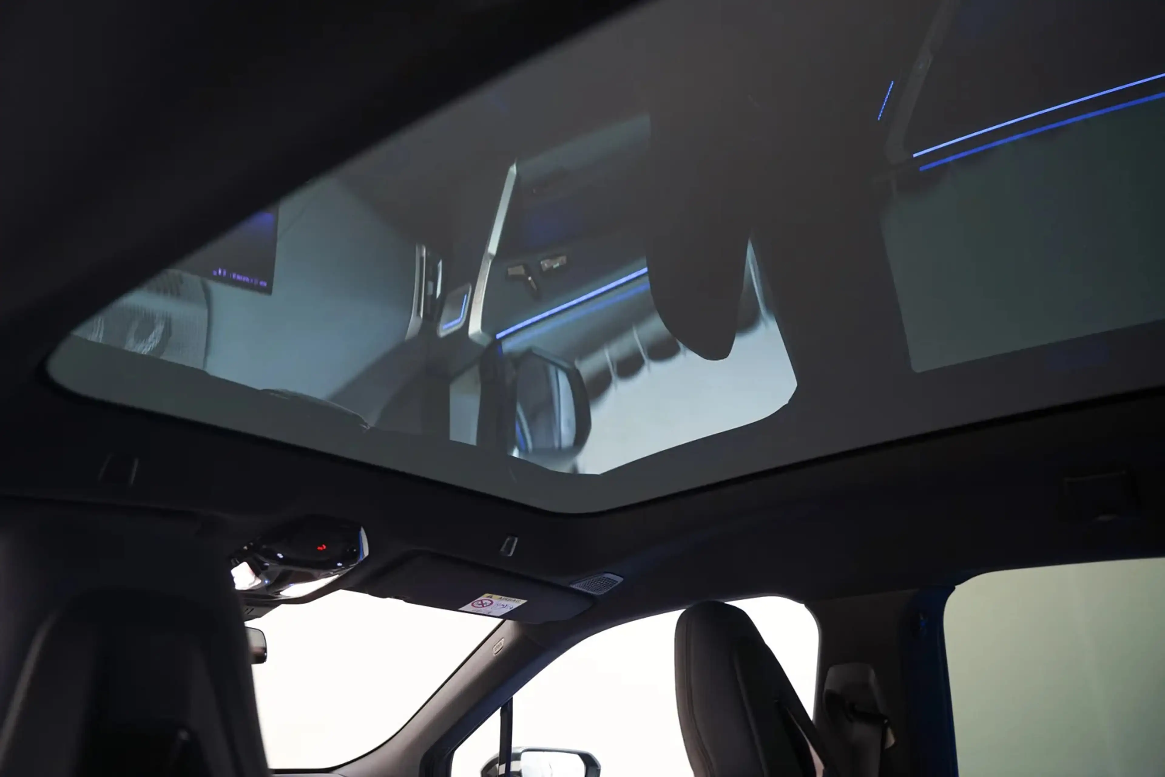 BMW iX xDrive50 M Sport High Executive 112 kWh [ Panorama — photo 5