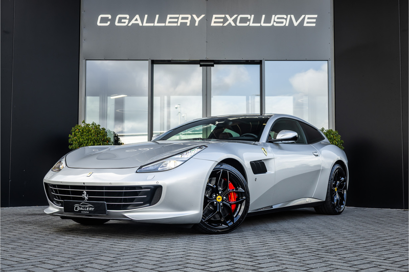 Ferrari GTC4 Lusso GTC4Lusso T 3.9 V8 - Panorama | Passenger Display — photo 3
