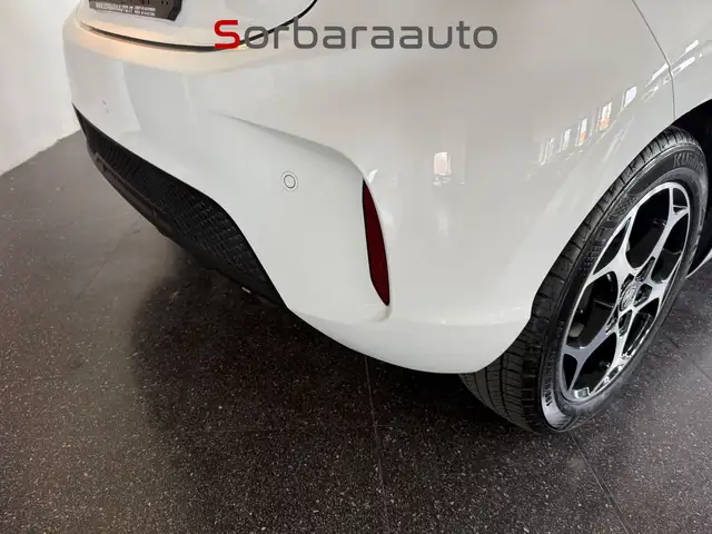 MG MG3 view 10