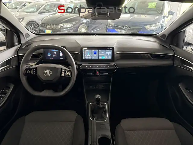 MG MG3 view 13