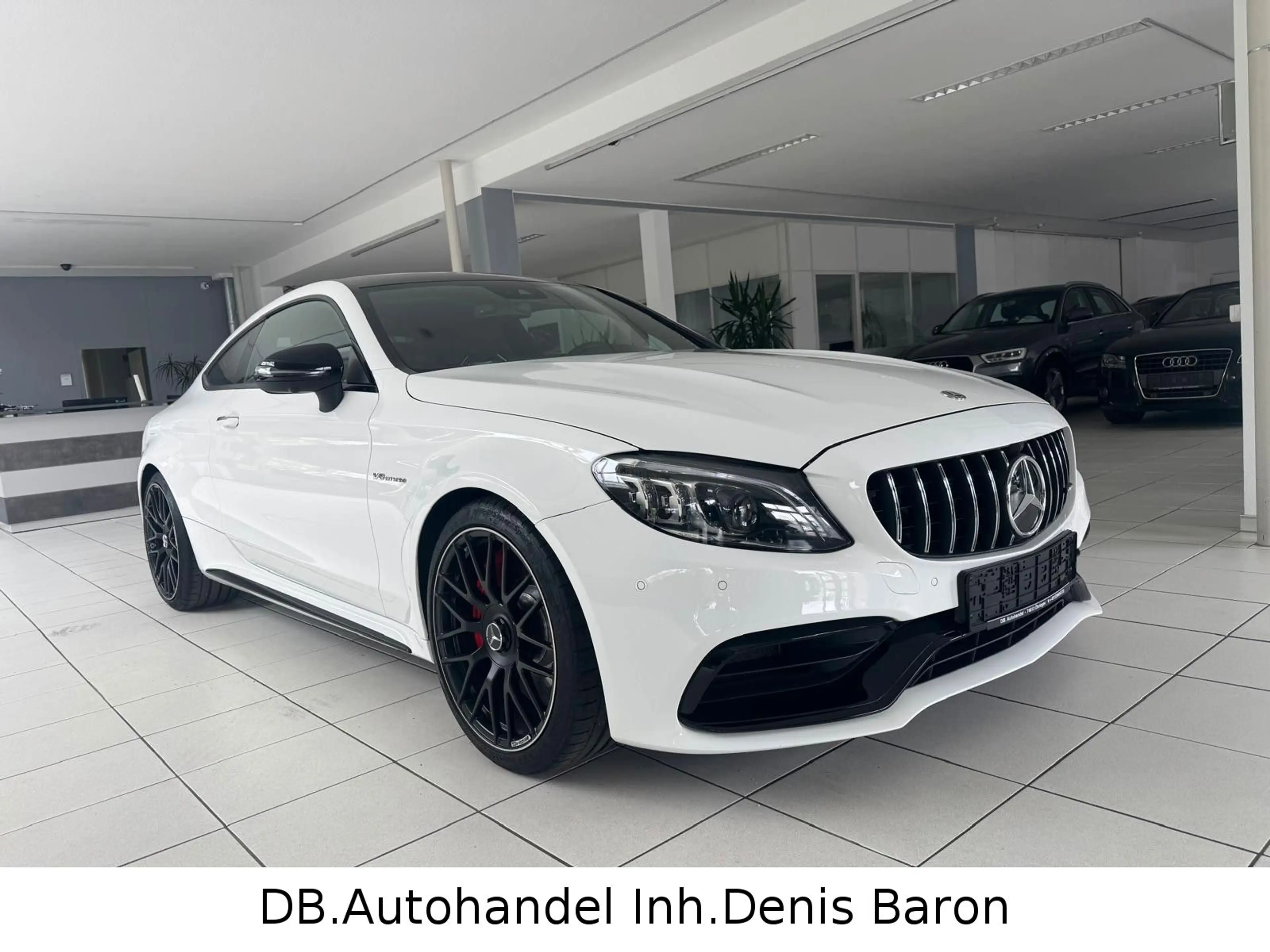 Mercedes-Benz C 63 AMG C 63s Coupé AMG Drivers Package Carbon HUD 360° — photo 3